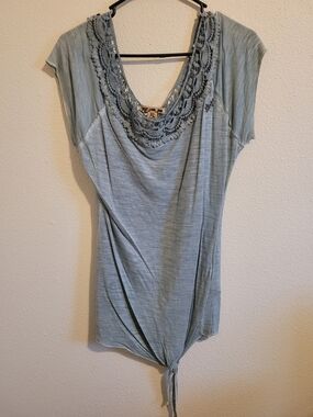Crochet-Trim Light Blue Tie-Hem Short Sleeve Top #366
